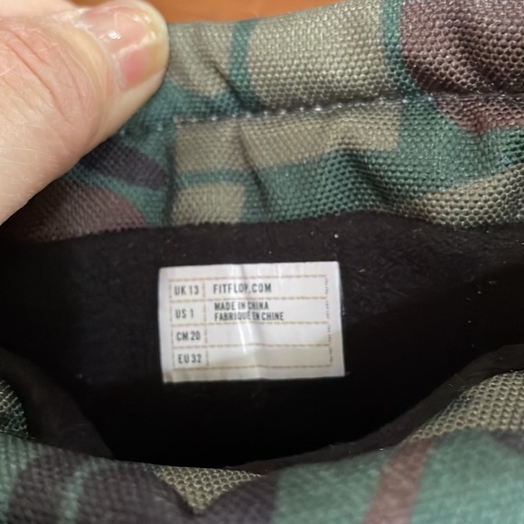 Fitflop camouflage boots (sz 1) - Picture 10 of 11